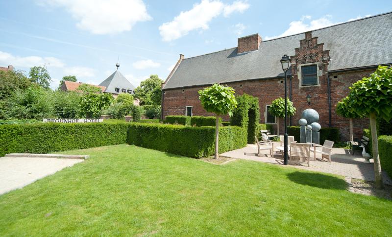 Begijnhof Hotel